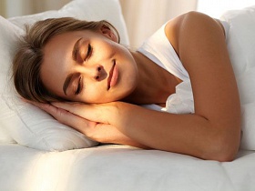 Можно ли спать в линзах - линзы, контактные линзы, сон, здоровье глаз, контактная коррекция зрения