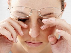 Установлена связь между "синдромом сухого глаза" и облысением - синдром сухого глаза, кератоконъюктивит